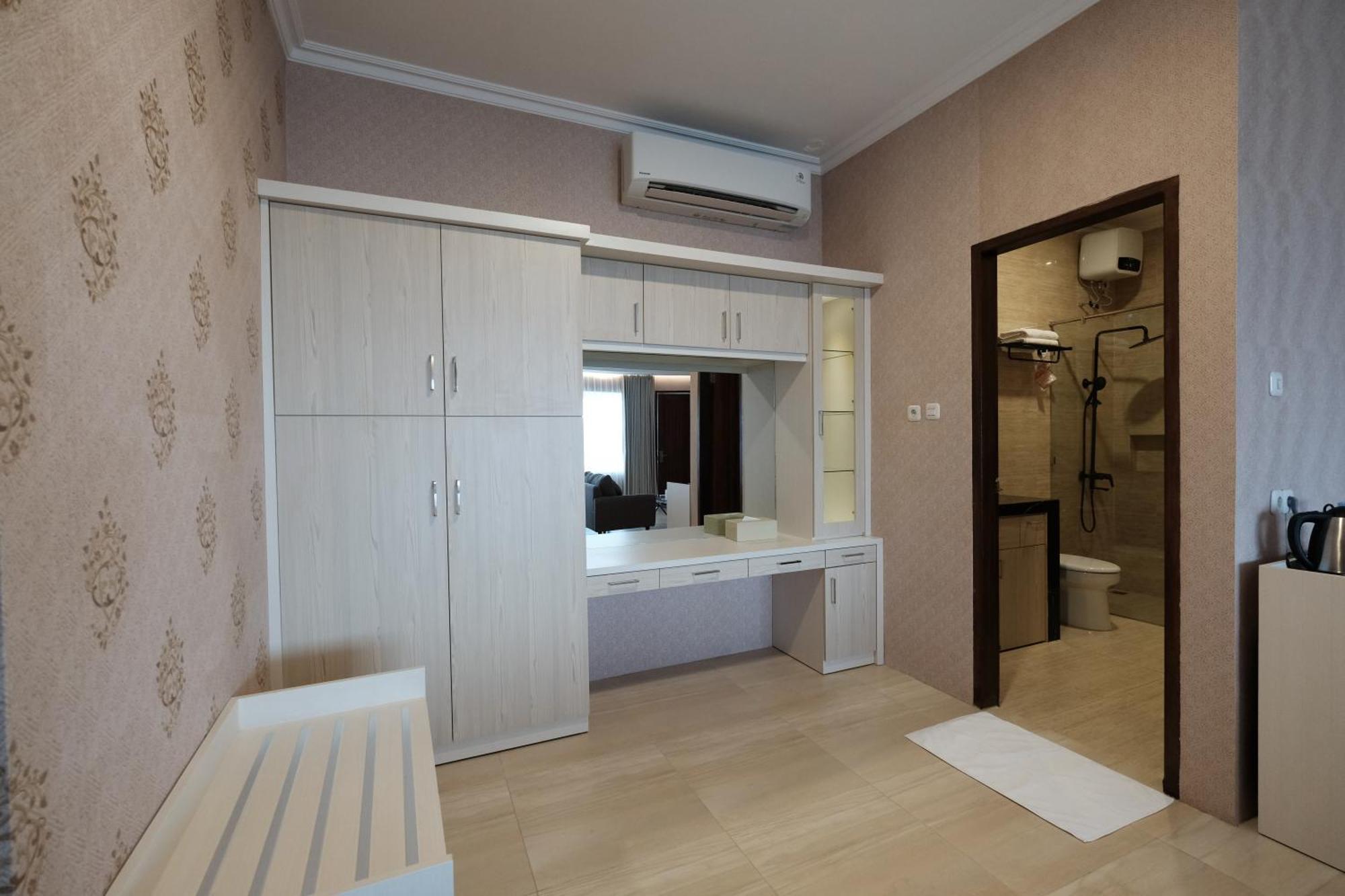Bukit Indah Doda Hotel & Resorts Палу Номер фото