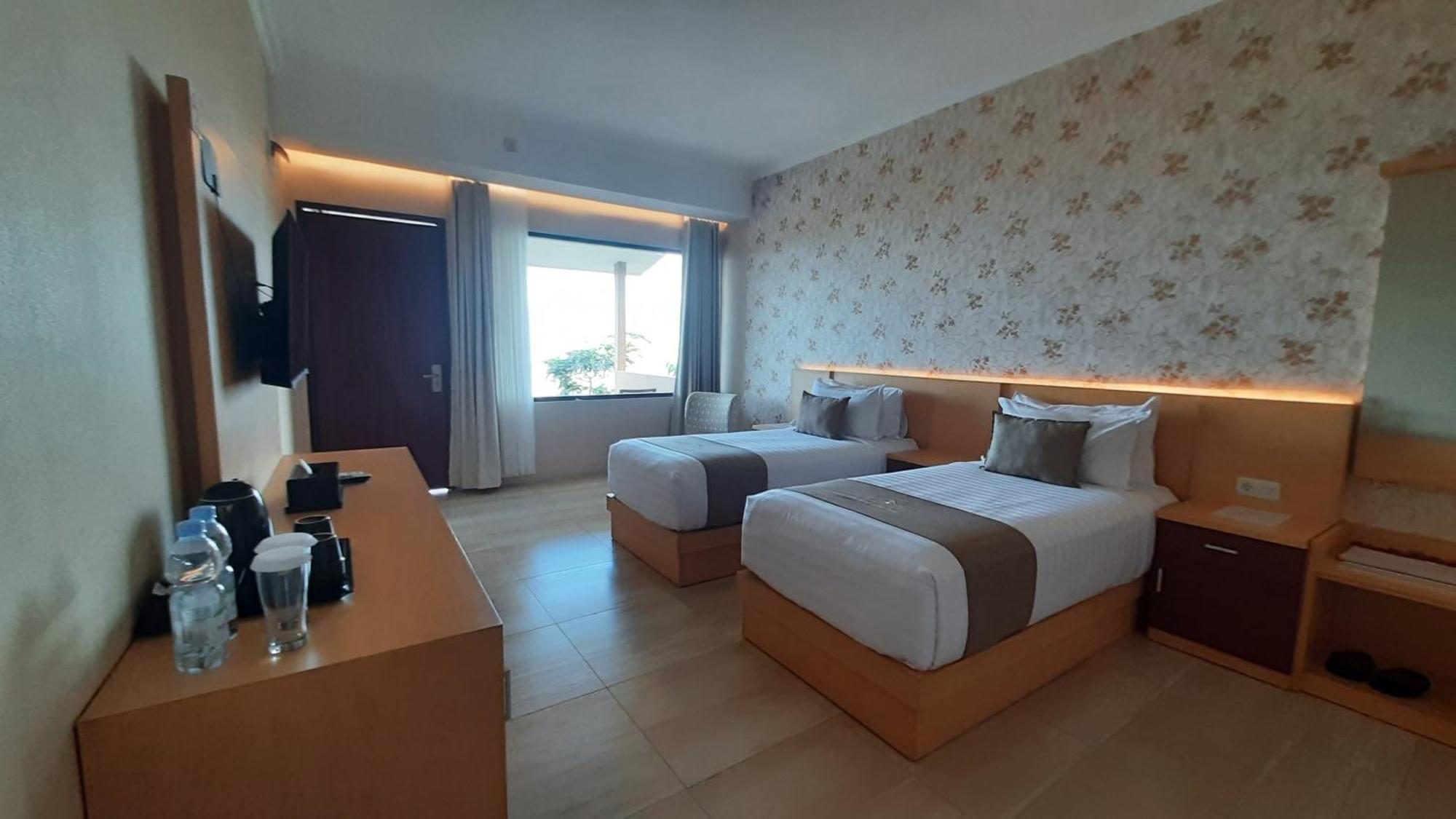 Bukit Indah Doda Hotel & Resorts Палу Номер фото